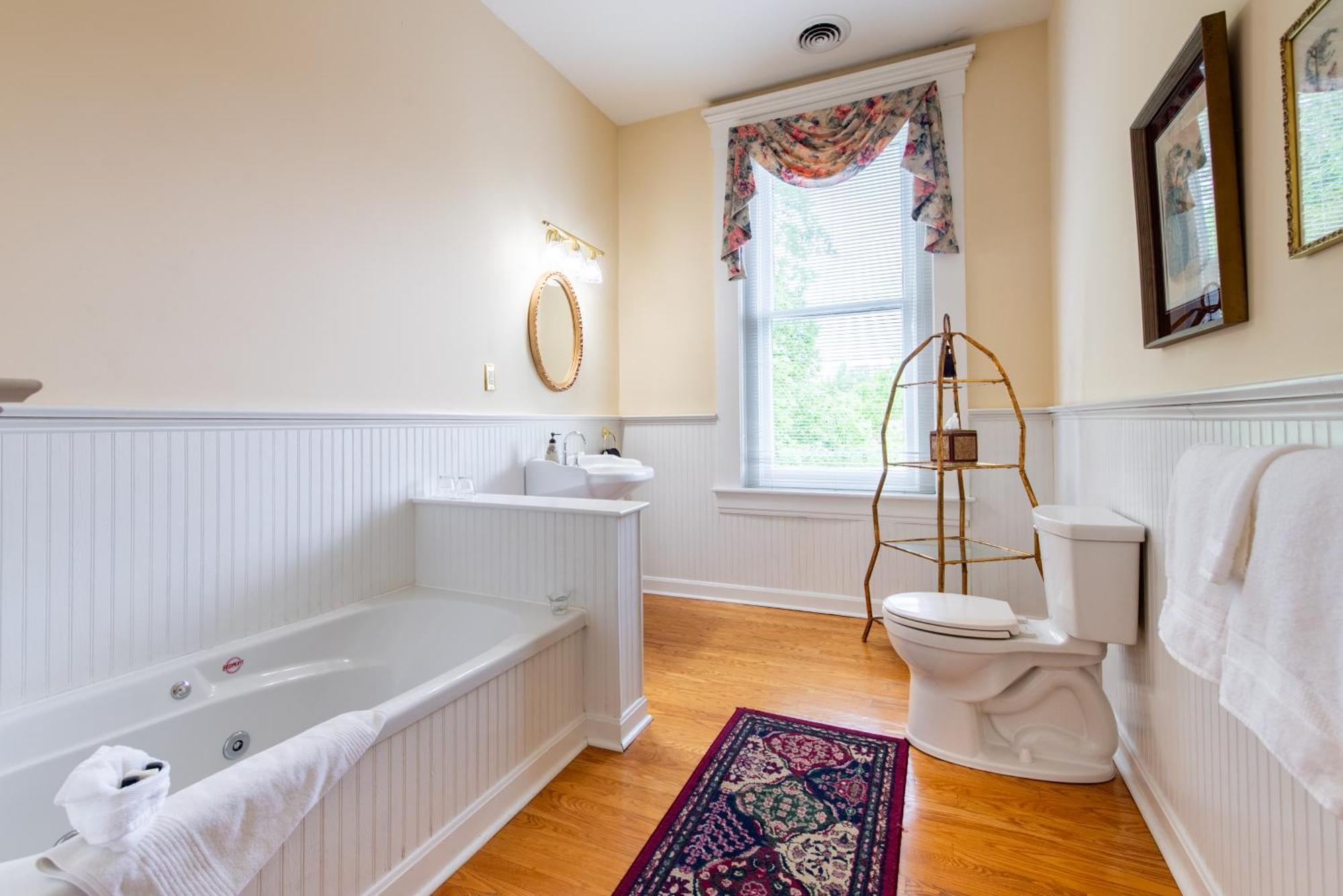 Dupont Mansion Bed & Breakfast Louisville Ruang foto
