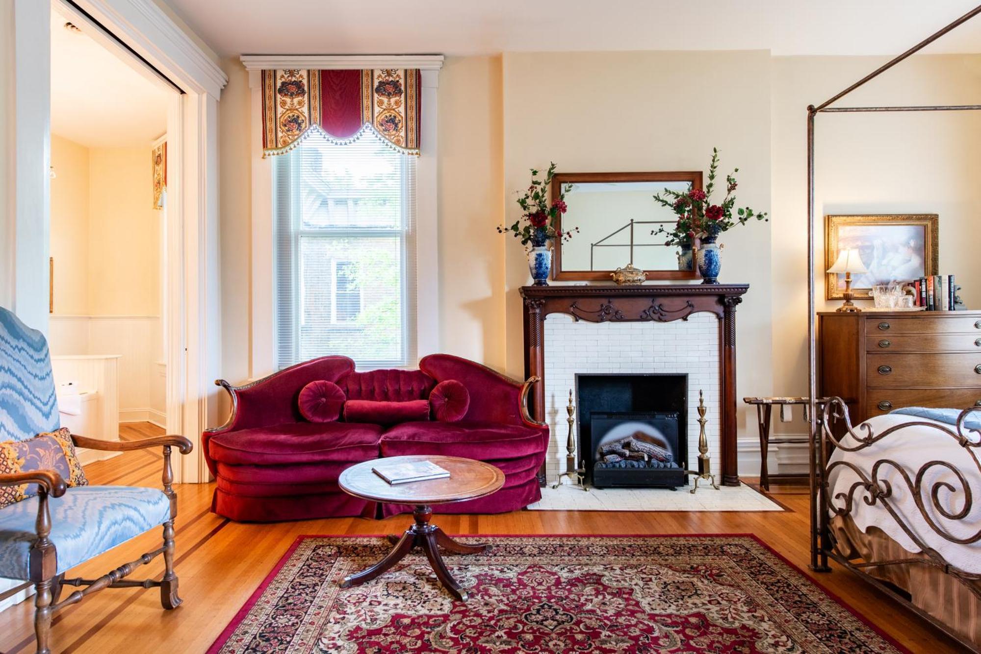 Dupont Mansion Bed & Breakfast Louisville Ruang foto