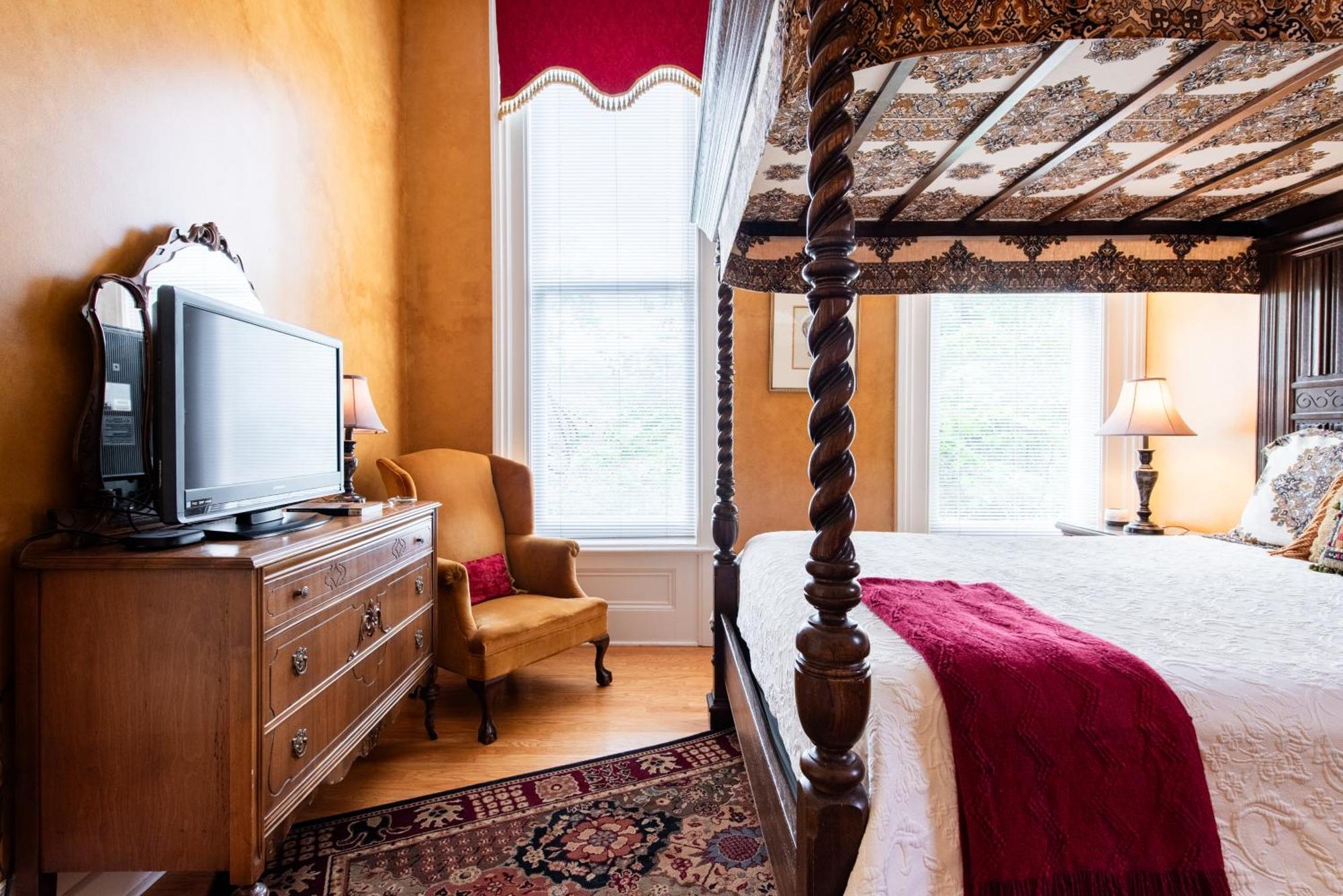 Dupont Mansion Bed & Breakfast Louisville Ruang foto