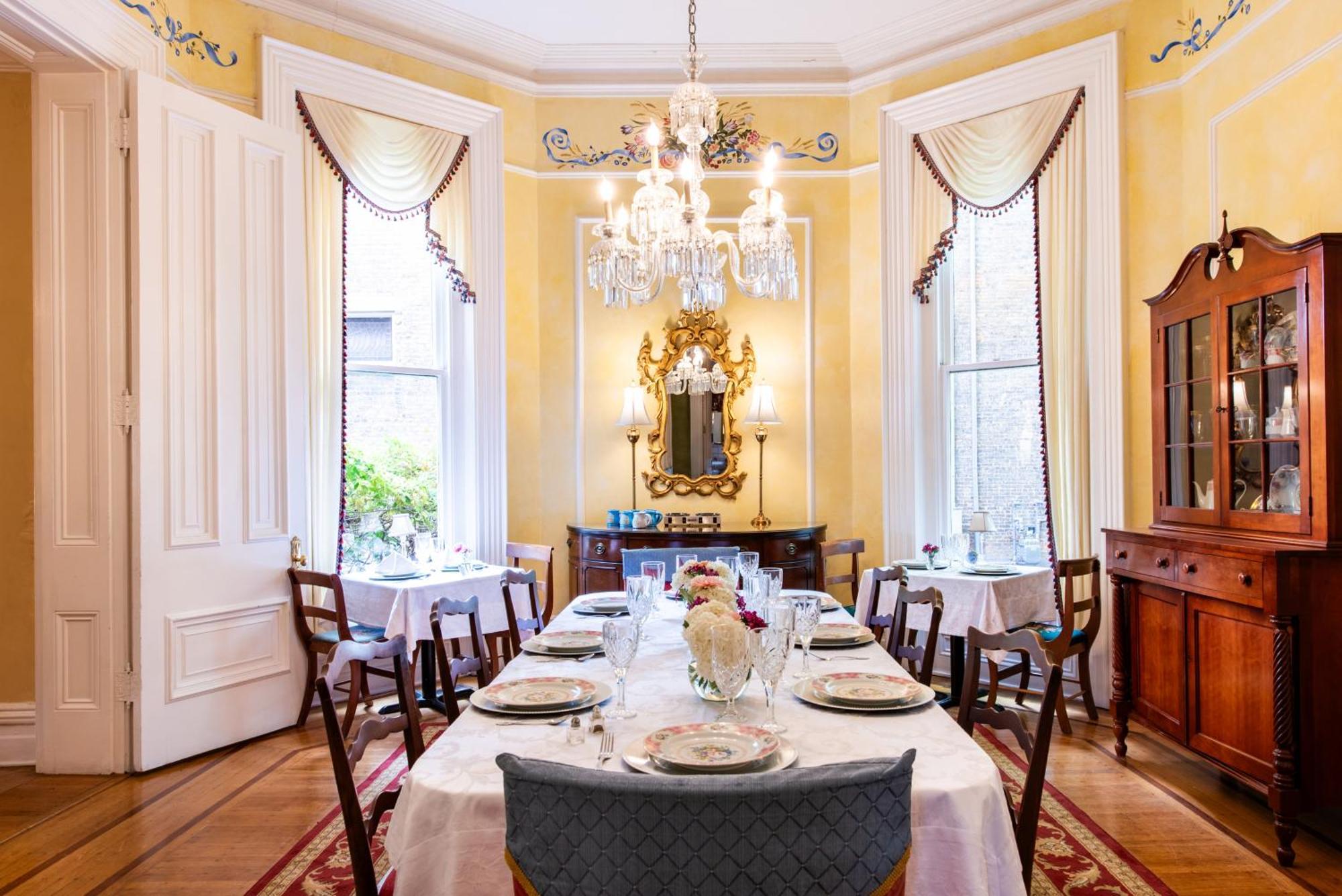 Dupont Mansion Bed & Breakfast Louisville Bagian luar foto