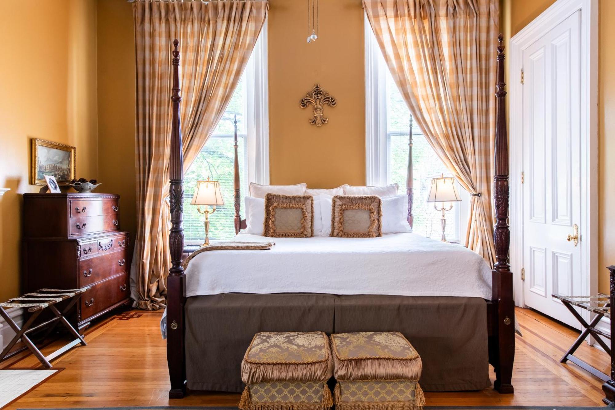 Dupont Mansion Bed & Breakfast Louisville Ruang foto