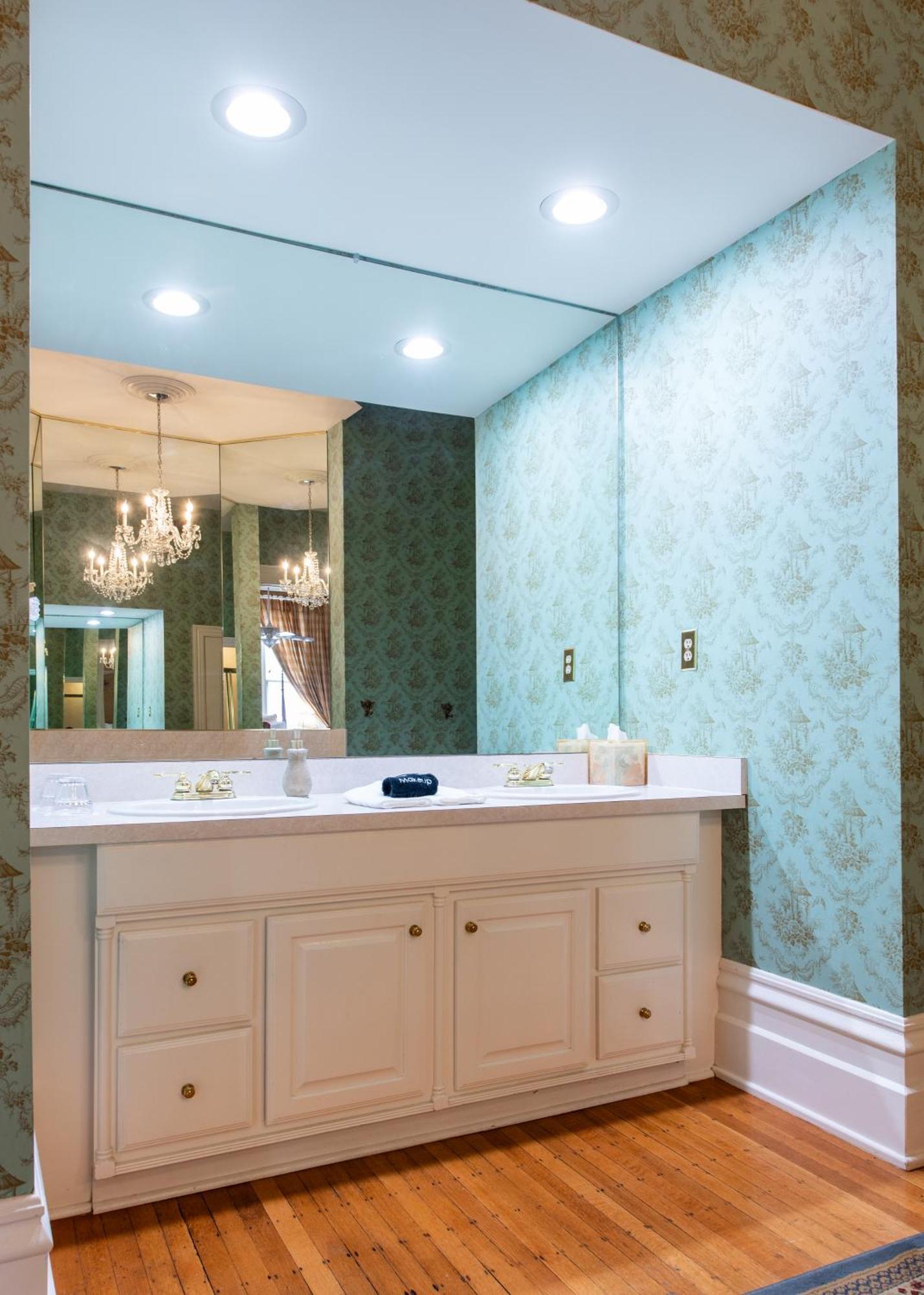 Dupont Mansion Bed & Breakfast Louisville Ruang foto